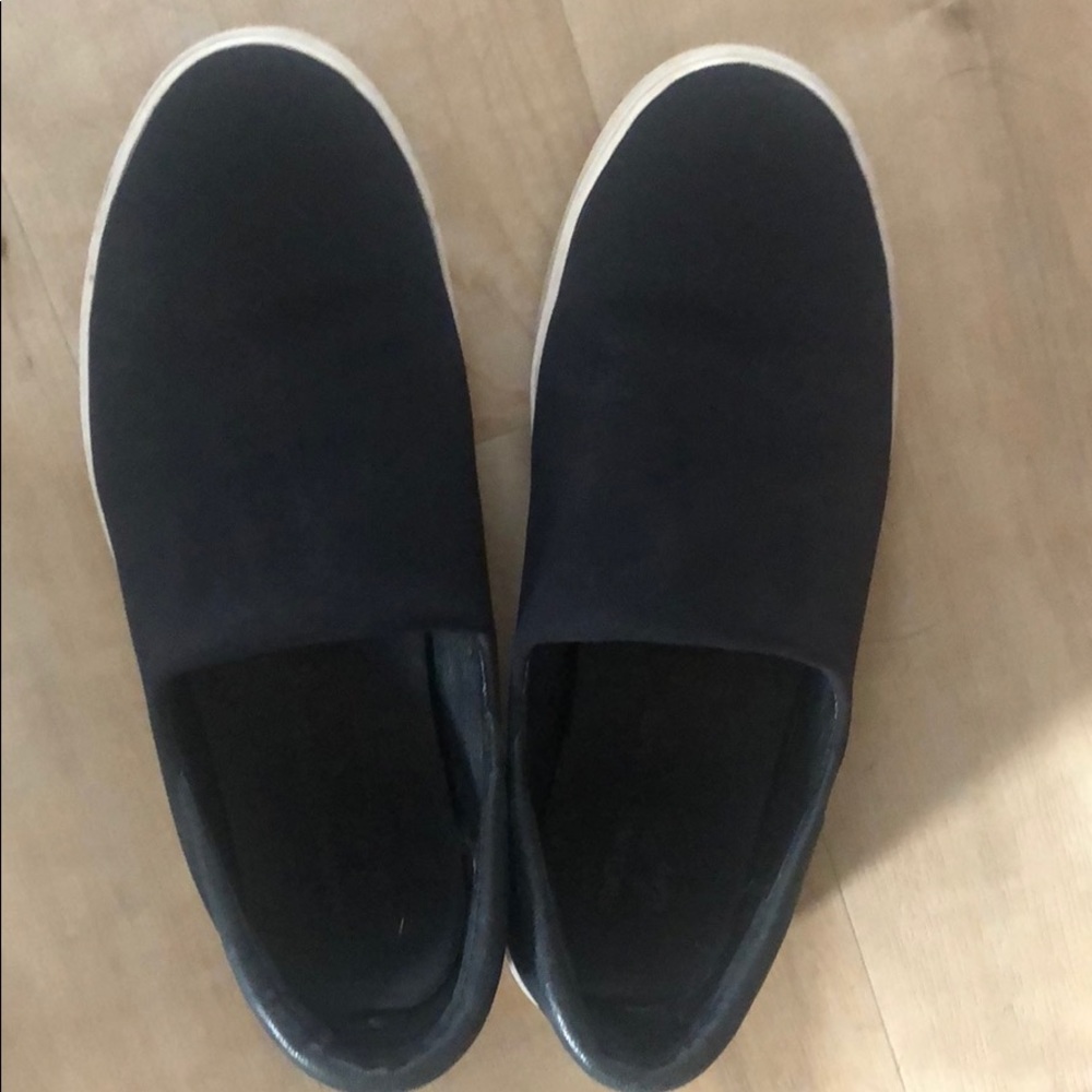 Donald j Pliner Sonia sneaker